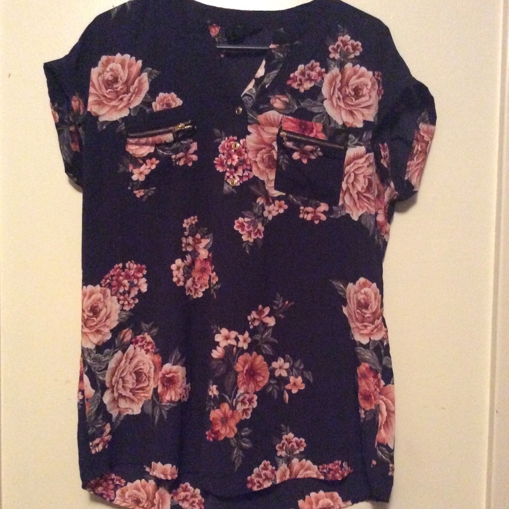 Women’s blouse